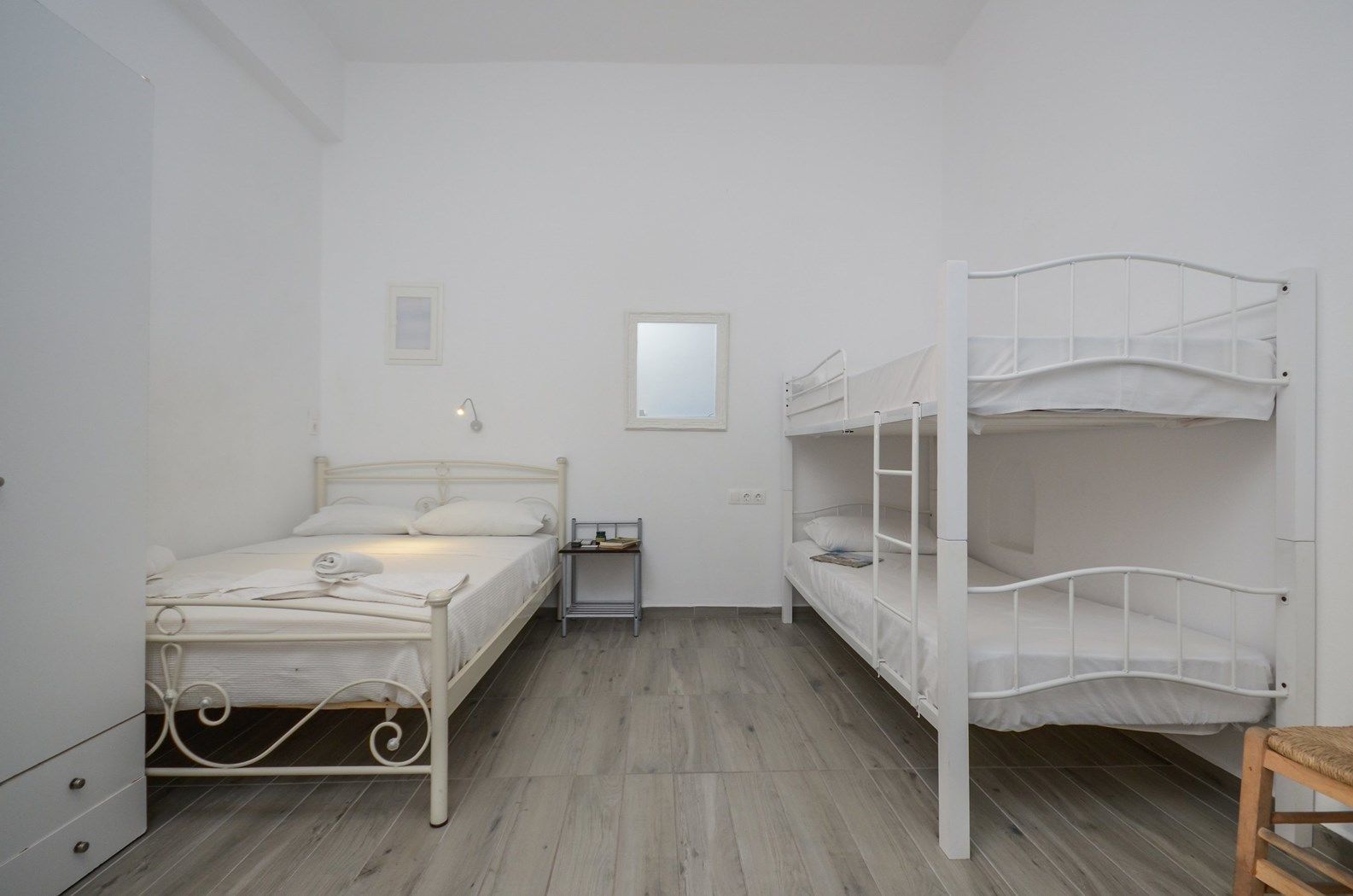 Depis Suites Naxos City ภายนอก รูปภาพ