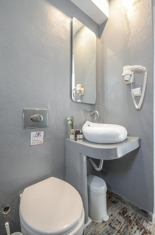 Depis Suites Naxos City ภายนอก รูปภาพ